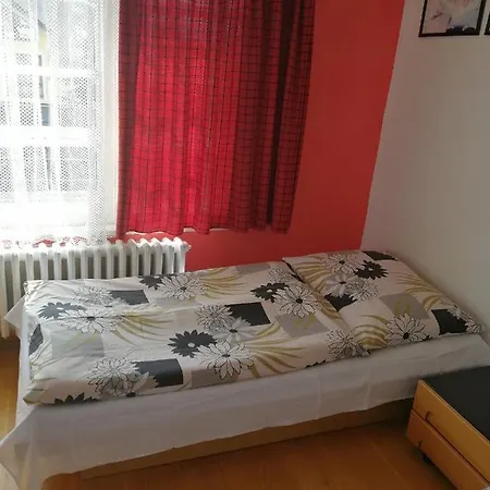 Polska Krcma Bed & Breakfast *